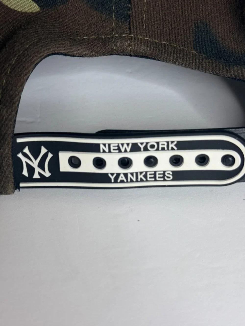 American Needle Cooperstown Collection NY Yankee Hat Cap SnapBack Wool Camo Mens